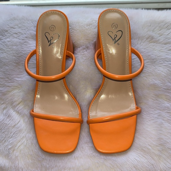 Orange strappy chunky heeled sandals slip-on - Picture 3 of 8